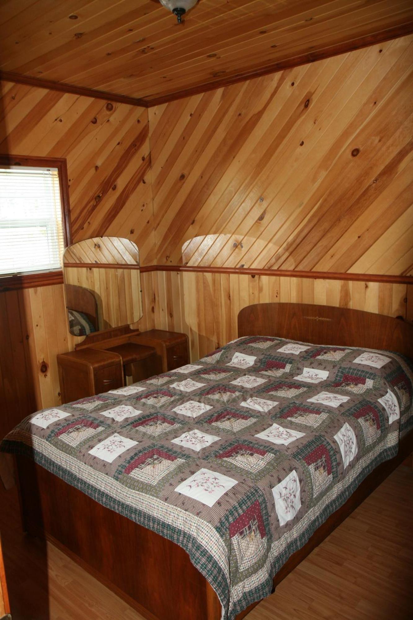 Motel Et Chalets Bo-Fleuve Evangeline Saint-Simeon  Phòng bức ảnh